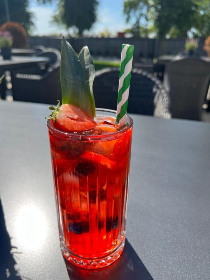 Hotel Natura Slonsk 外观 照片
